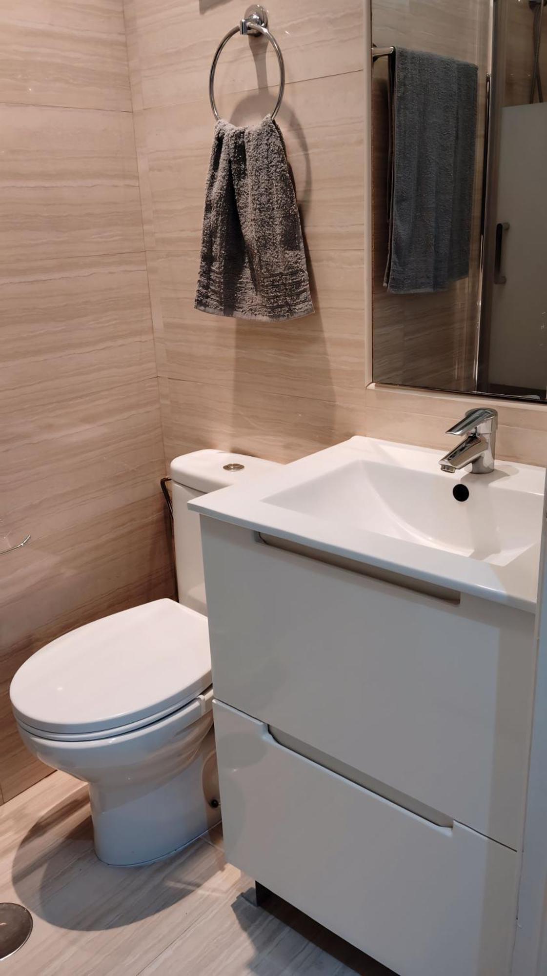 Centrico Apartamento Con Patio Madrid Bagian luar foto