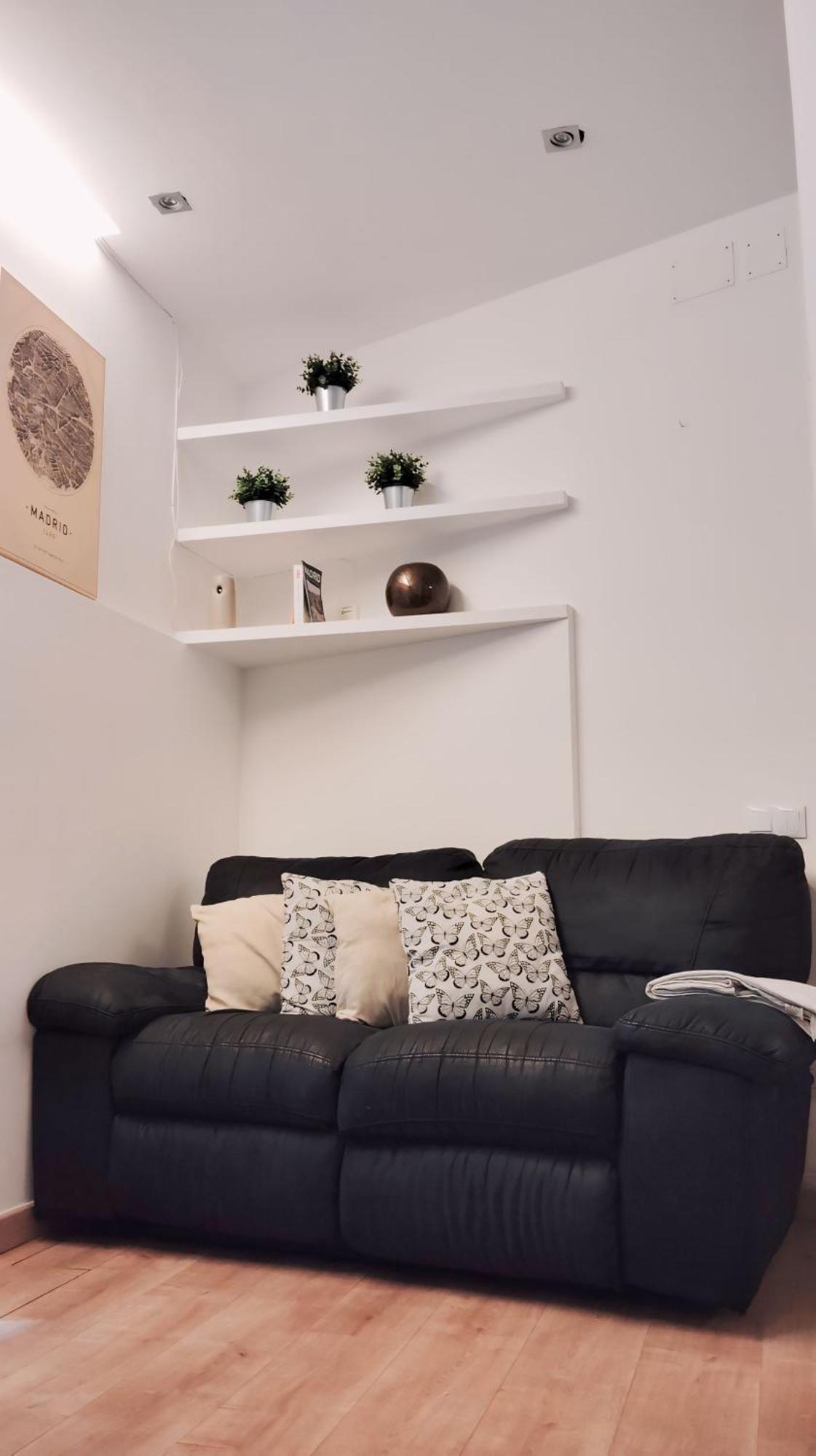 Centrico Apartamento Con Patio Madrid Bagian luar foto